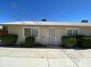 20475 Thunderbird Rd #1-4, Apple Valley, CA 92307