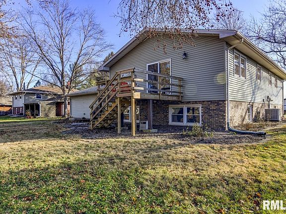 3rd image of 509 Saint Johns Dr