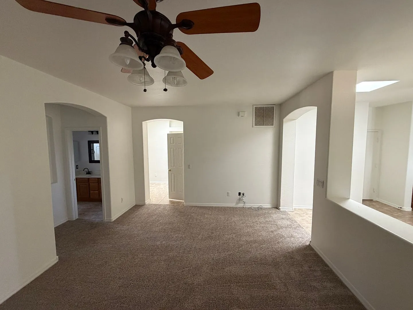 Spacious & Updated 2 Bed/2 Bath Condo with Attached 2 Car Garage in Mesa — Photo 2