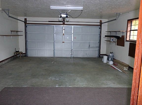 4th image of 154 Beechwood St