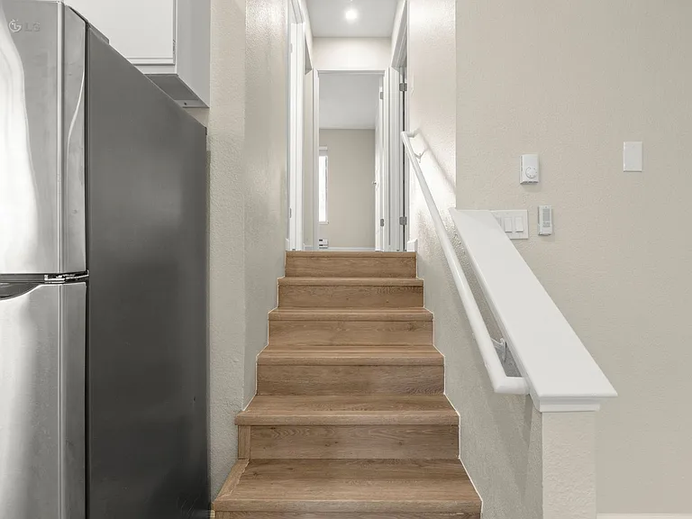 Redwood Creek Villas — Photo 28