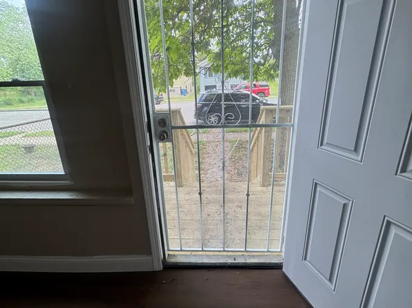 1216 Taft St, Gary, IN 46404