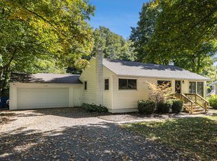 51461 County Road 665, Paw Paw, MI 49079