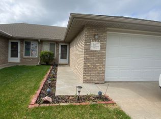 2101 Kingswood Cir, Lincoln, NE 68521