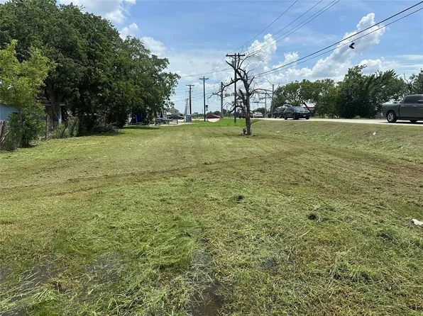W Burton St, Manor, TX 78653