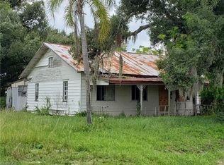 1040 Wallen St, Labelle, FL 33935