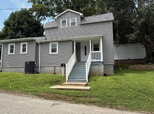 305 16th St SE, Roanoke, VA 24013