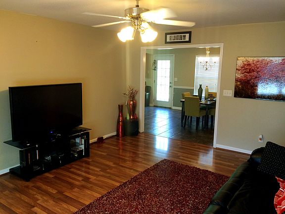 2nd image of 4202 Nandina Ct