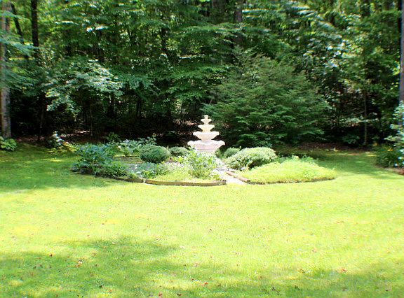 3rd image of 27 Mountain Lake Dr