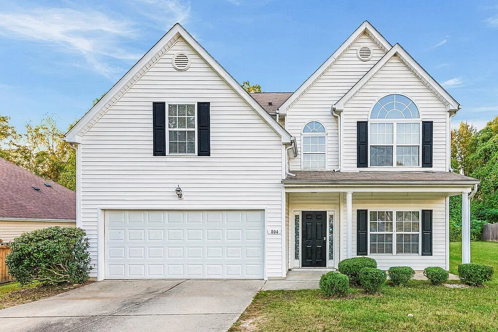 3 bed, 2.5 bath, 2881 sqft, $2,250 — Photo 1