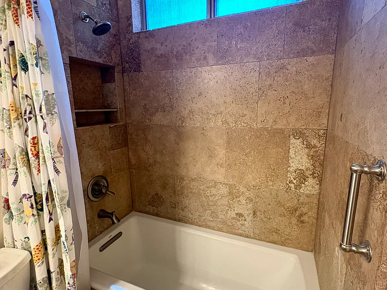 W Oraibi Dr — Photo 17