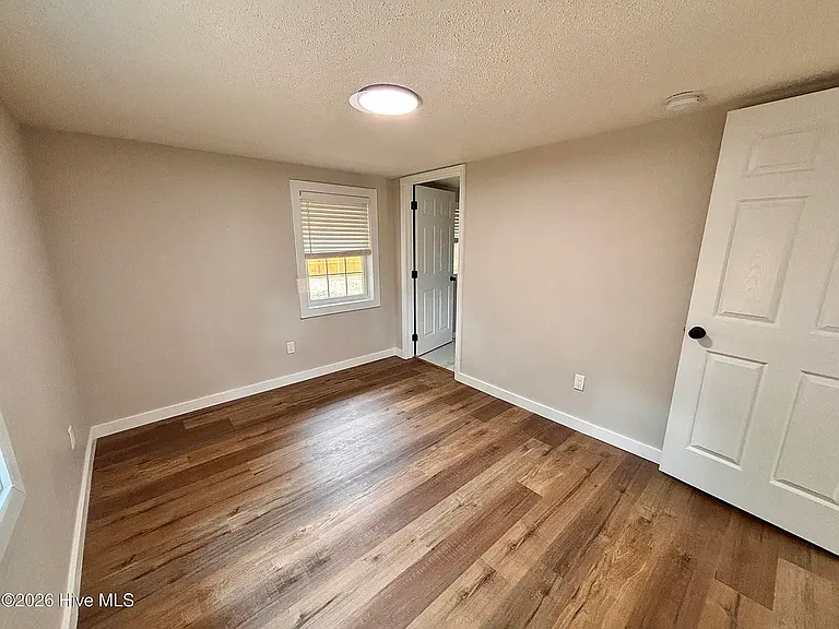 215 Turkey Branch Rd — Photo 6
