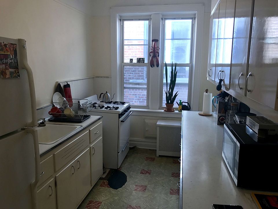 1st image of 542 Prospect Ave #2R