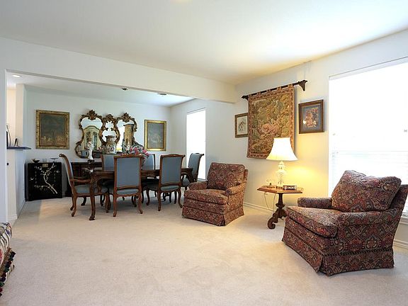 2nd image of 2902 Beluche Dr