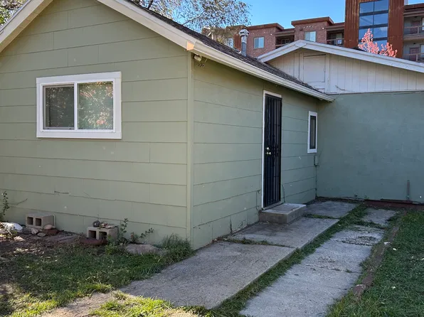 212 S Beaver St, Flagstaff, AZ 86001