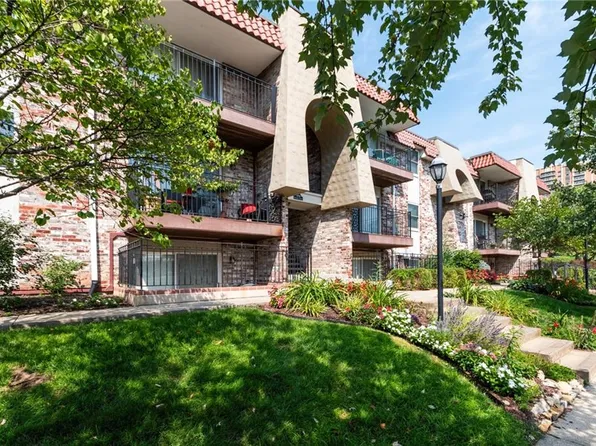 5008 Baltimore Ave APT 101, Kansas City, MO 64112