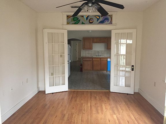 5th image of 4228 Jena St