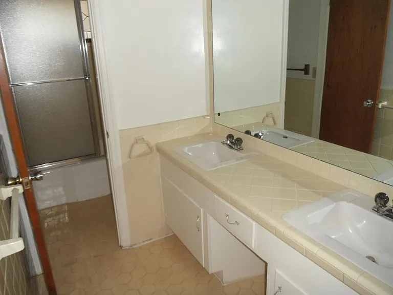 6410 Eastshore Rd — Photo 8