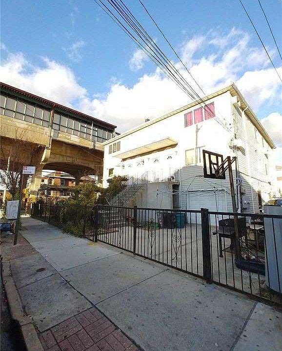 1st image of 226 Beach 98 St