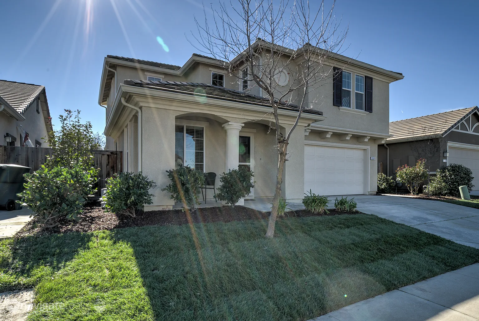 2589 Kinsella Way photo 1