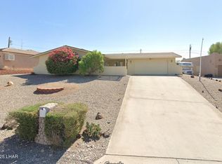 3380 Roadrunner Dr, Lake Havasu City, AZ 86406