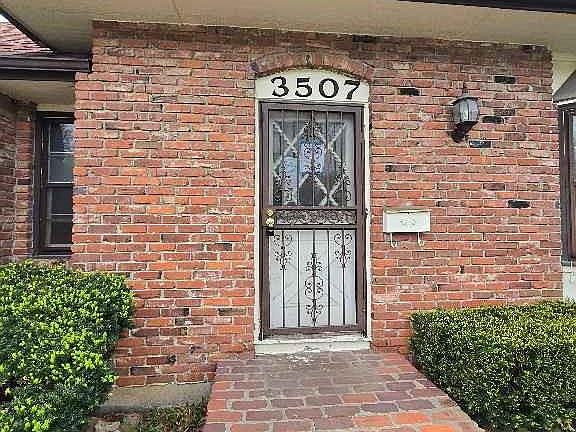 2nd image of 3507 Southern Hills Dr