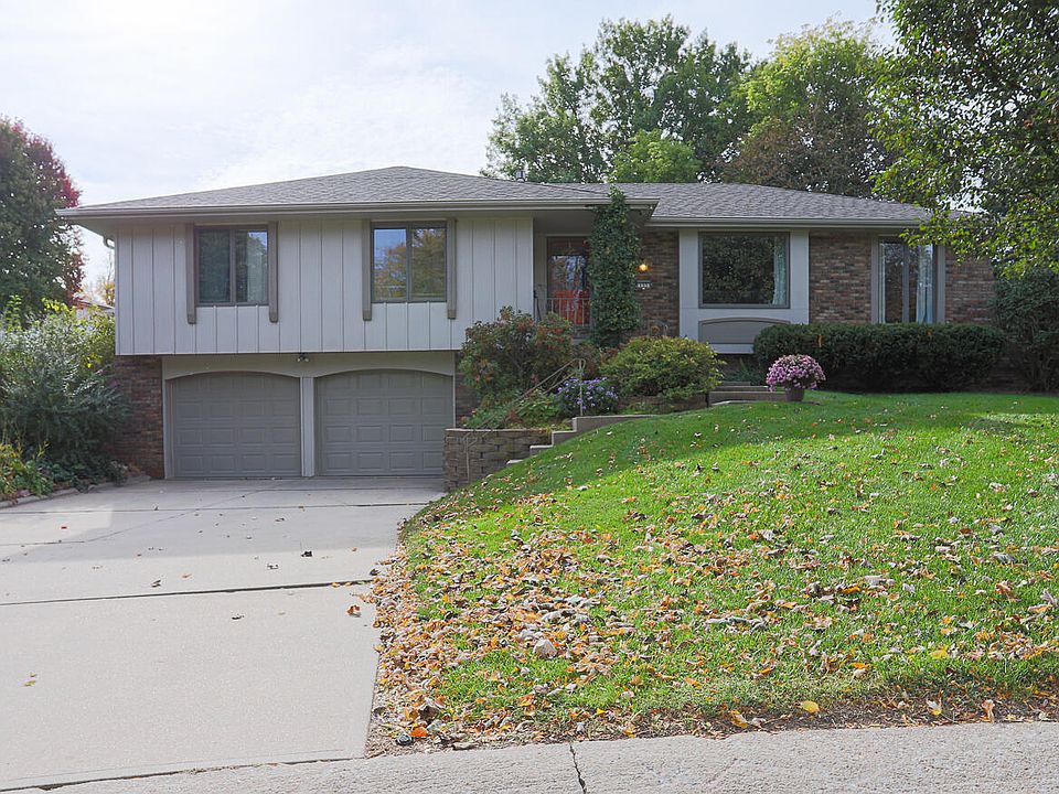 1st image of 155 Ashland Ct