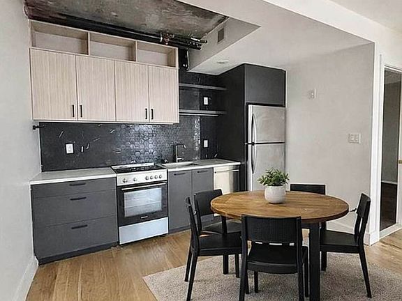 2nd image of 200 Linden Blvd #8F