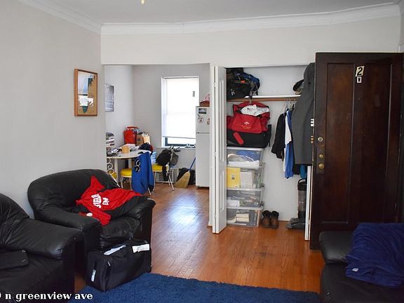3rd image of 3839 N Greenview Ave #1016