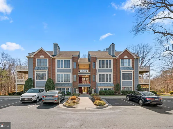 2711 Summerview Way APT 203, Annapolis, MD 21401