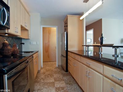 1400 N State Pkwy APT 17A, Chicago, IL, 60610
