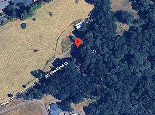 9500 SE Woodland Ct, Amity, OR 97101