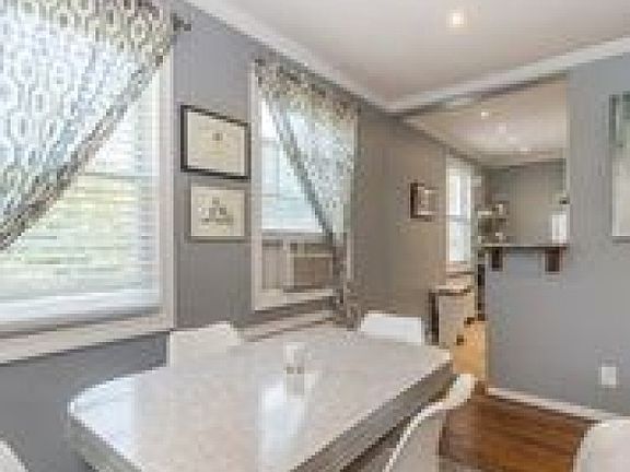 3rd image of 376 Claremont Ave APT 7