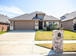 11813 Bellegrove Rd, Burleson, TX 76028