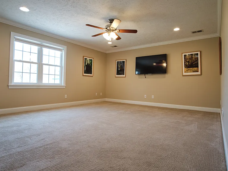 913 Greenbag Rd — Photo 13