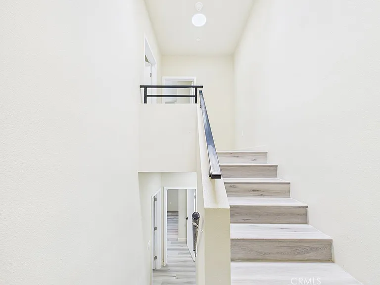8457 Langdon — Photo 26
