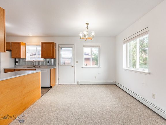 4th image of 111 S Yellowstone Ave APT 2