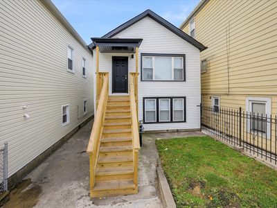 3238 S Carpenter St, Chicago, IL, 60608