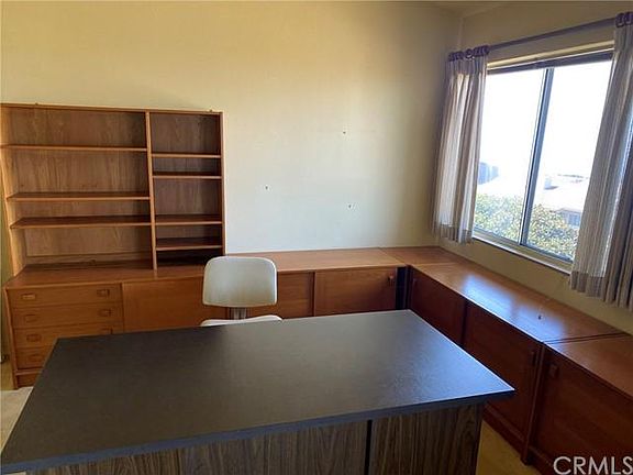 5th image of 6542 Ocean Crest Dr APT B306