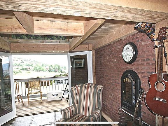 Double doors to deck