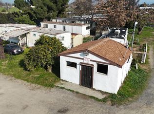 815 S Indiana St, Porterville, CA 93257