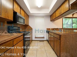 5915 Fox Run Way, Oklahoma City, OK 73142