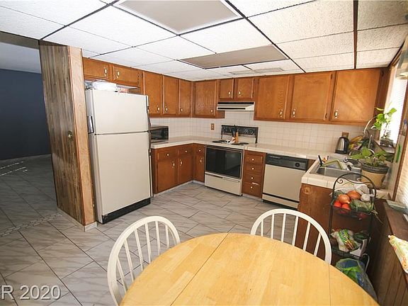 3rd image of 3441 Don Miguel Dr