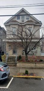 241 76Th St, North Bergen, NJ, 07047