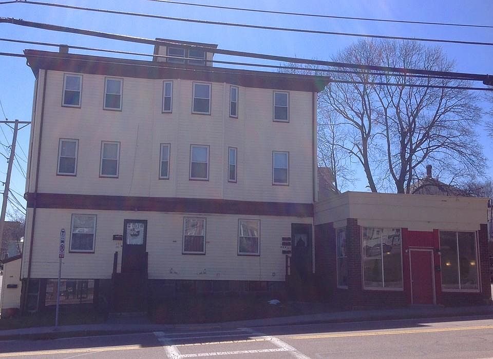 1st image of 263 Whitwell St #3