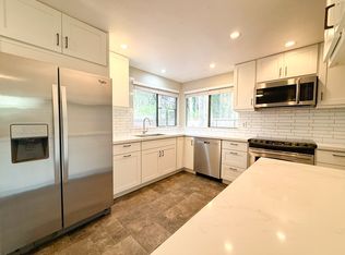 12042 SE 93rd St, Newcastle, WA 98056