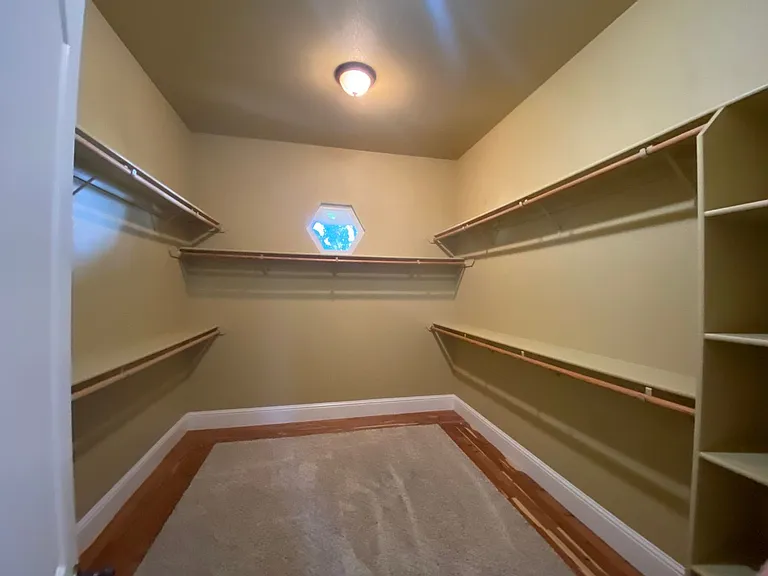 661 Arlene Ct — Photo 13