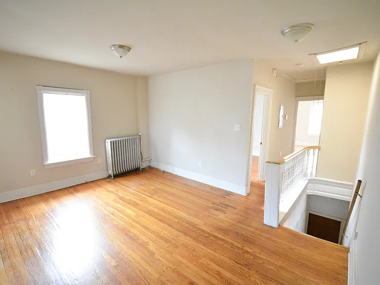 247 W Hansberry St #3 — Photo 5