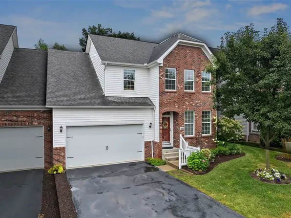 120 Dorsch Dr, Cranberry Township, PA 16066