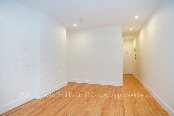 Rented by Copperwood Real Estate | media 3